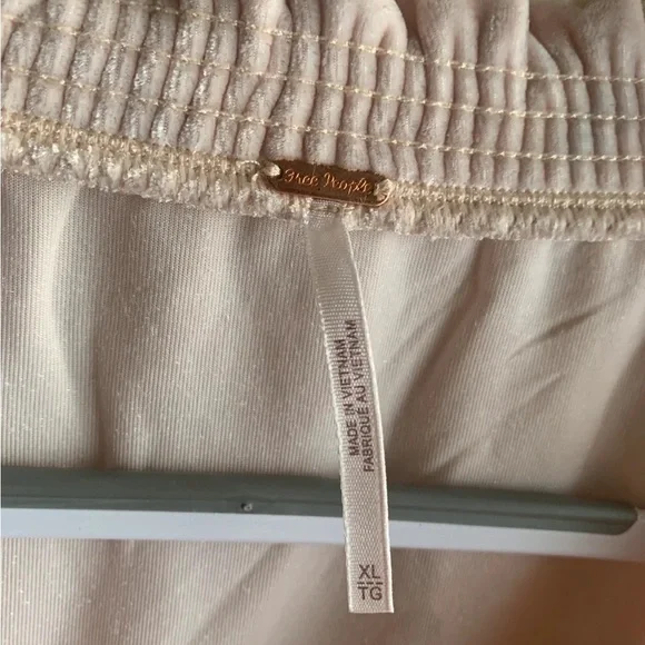 Free People Light Pink Blouse - Picture 3 of 5